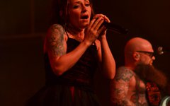 Flyleaf with Lacey Sturm