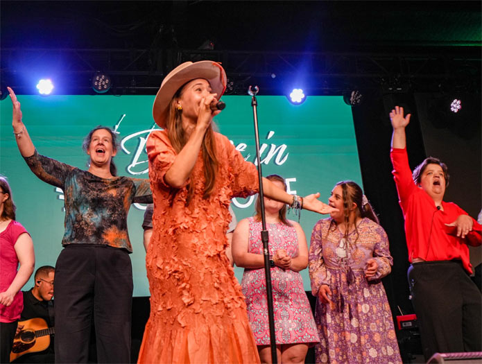 BrightStone Hosts Sold-Out Second Annual 'A Night Full of Stars' Featuring Lauren Daigle Highlighted by Unforgettable Student Performances