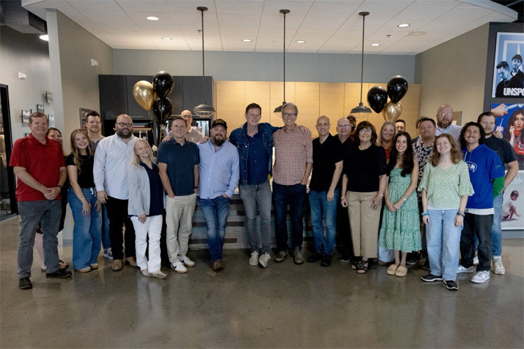 Jason Gray Extends 19-Year, Centricity Music Tenure, Signing Exclusive Recording, Publishing Agreement; Announces Acoustic Storytime Tour