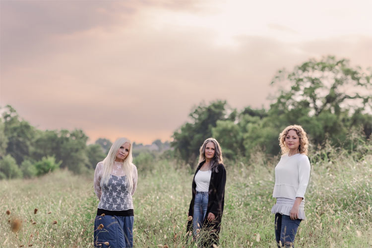ZOEgirl Teases 'Something Special' for 25th Anniversary