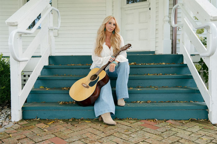 Becca Bowen Delivers Her Most Personal Song Yet 'Mama's Prayer,' Out Today
