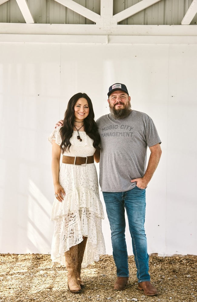 Music City Management Signs Integrity Music's Holly Brand