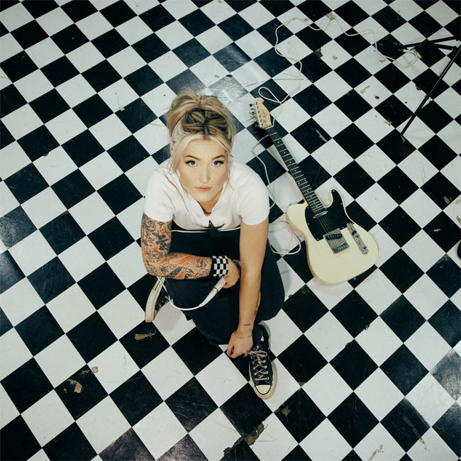 Grace Graber Closes Out a Banner Year with Punk Cover of 'Lemonade' and Christmas Tune 'His Favorite Christmas Story'