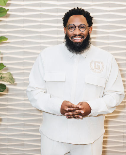 Pastor Mike Jr. Earns 8th #1 Billboard Gospel National Airplay Single with 'Turn It Around'