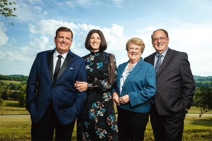 The Hyssongs Sign with Horizon Records