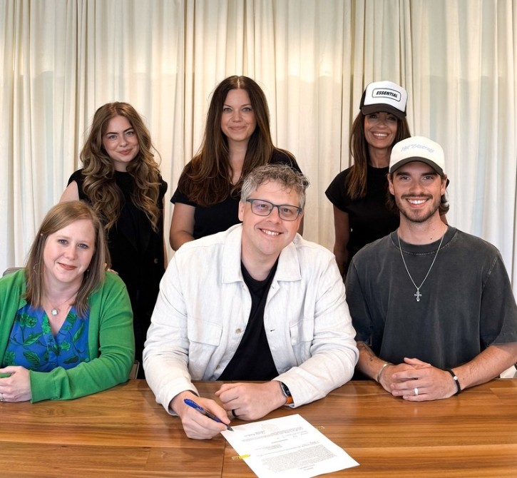 David Spencer Re-Signs Exclusive Publishing Deal with Essential Music Publishing